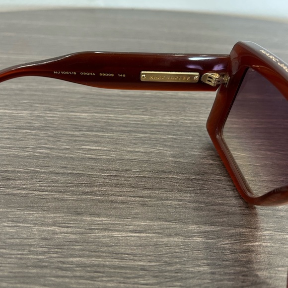 Marc Jacobs Gradient Brown Square Women’s Sunglasses - Picture 6 of 9